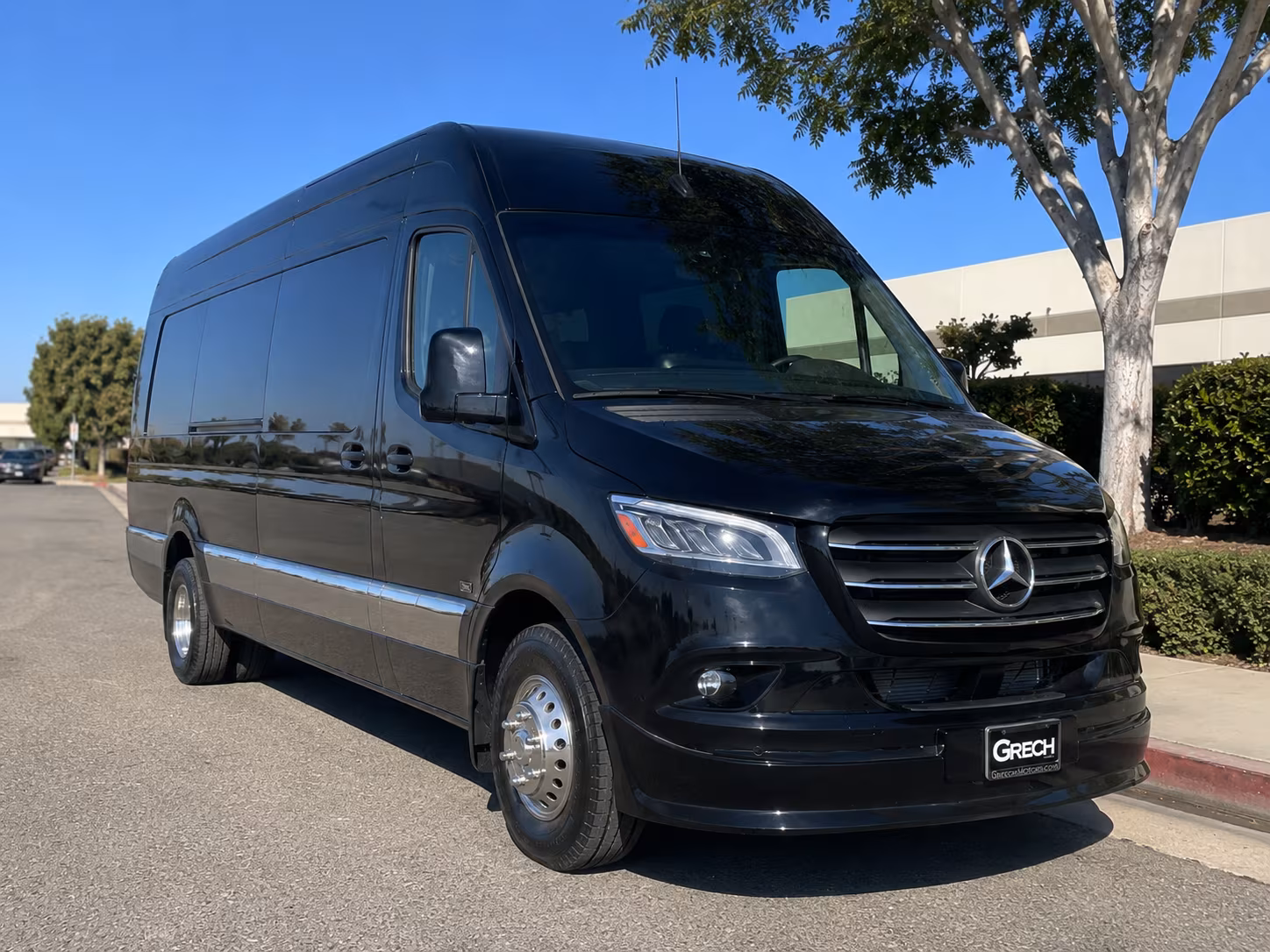 Edison Airport Shuttle & Transportation onboard seating