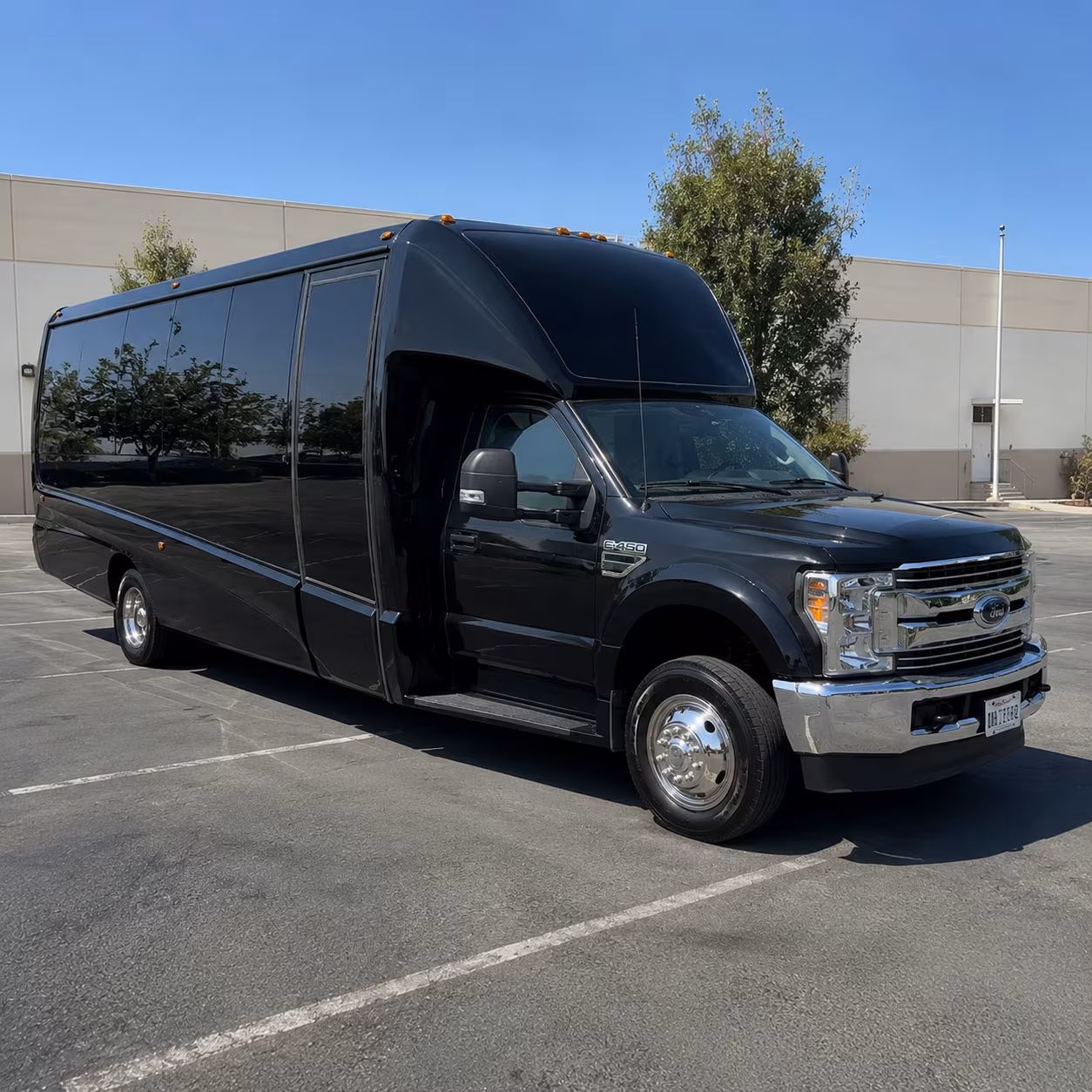 Edison Birthday, Sweet 16, & Quinceañera Transportation party bus exterior