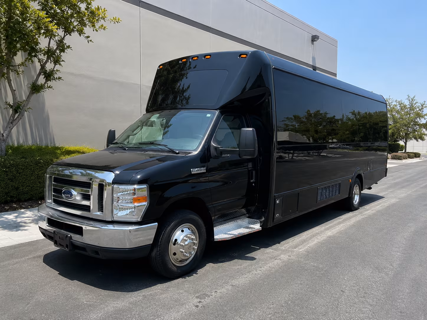 Edison Private Event Transportation pickup coordination