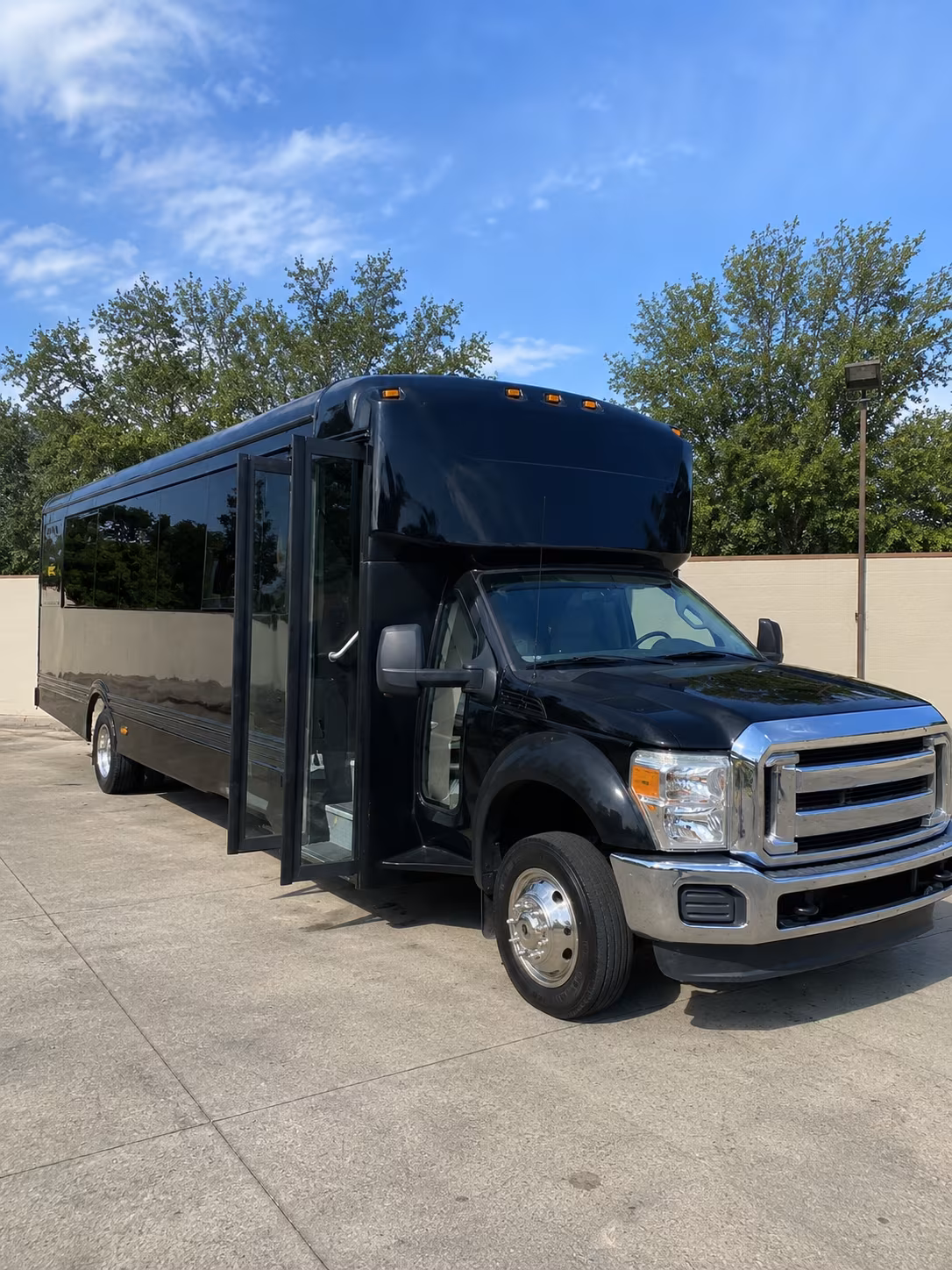 Edison Sporting Event Transportation group transportation