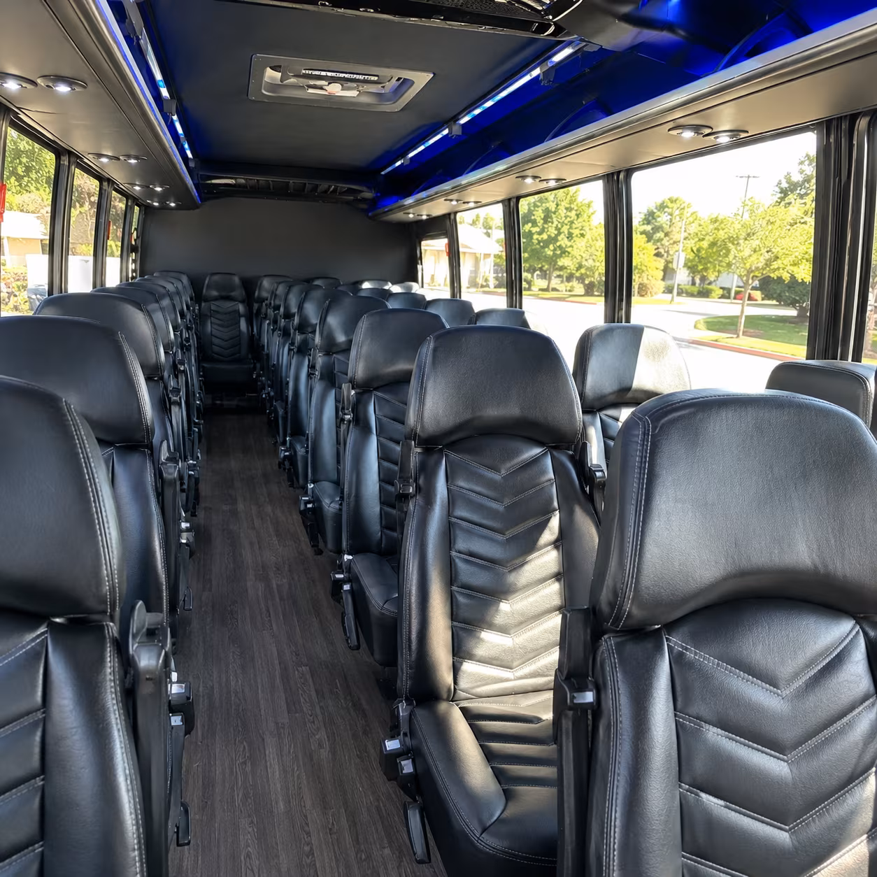 Woodbridge Airport Shuttles & Transportation