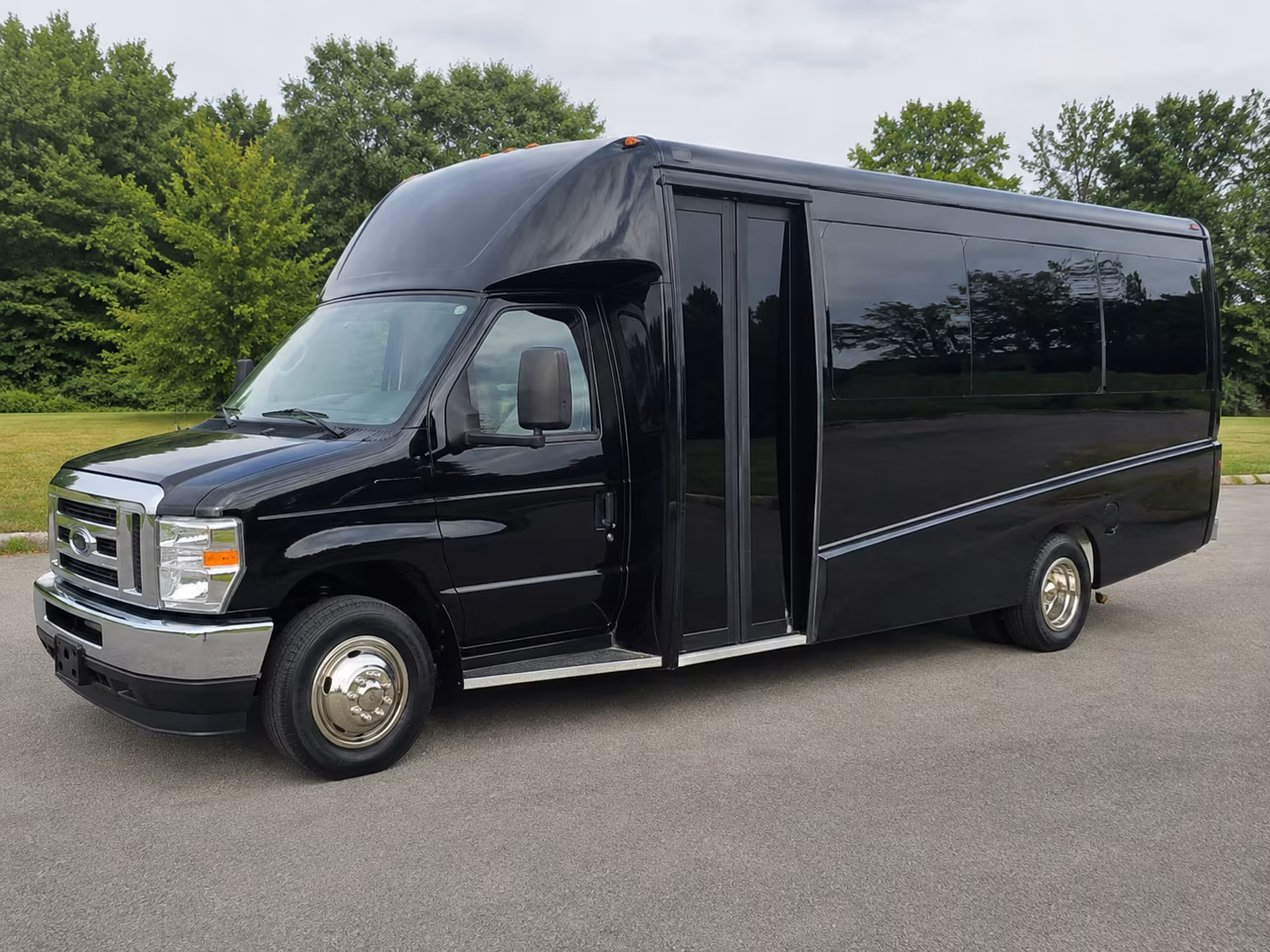 Woodbridge Concert Transportation & Shuttles