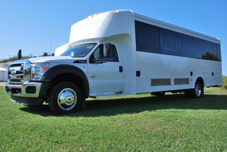 Elizabeth 15-35 Passenger Minibuses